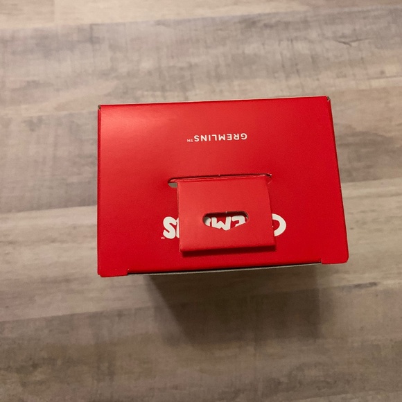 Hallmark Gremlins Retro Video Cassette Case Christmas Ornament - Picture 4 of 4